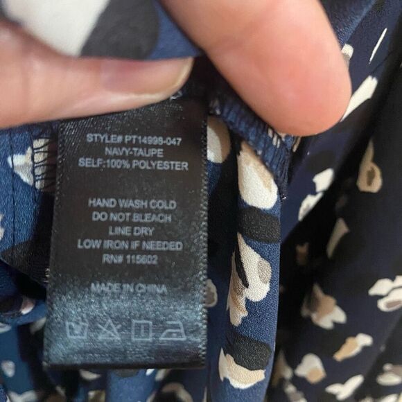 Stitch fix new with tags Lush two XL, long sleeve blouse, blue taupe - Picture 5 of 7